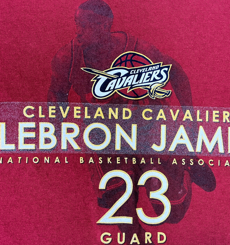 (2003) LeBron James Rookie Year 'Guard' Cleveland Caveliers T-Shirt