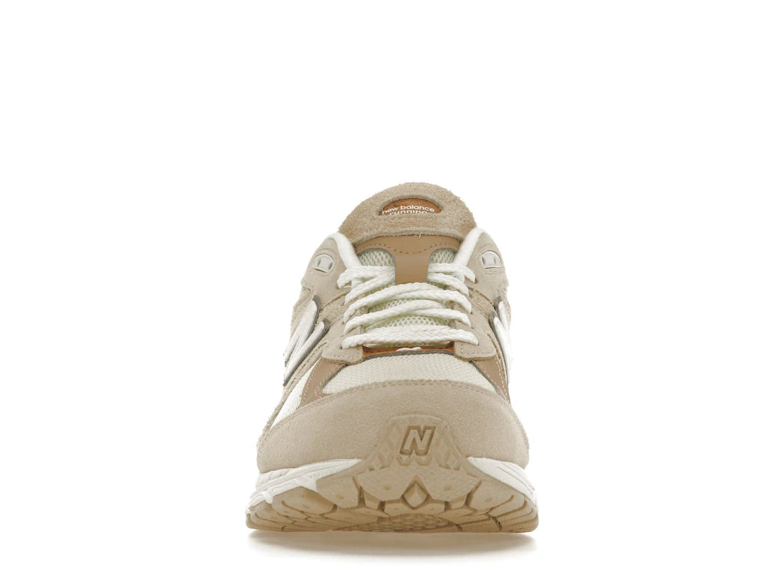323111 New Balance 2002R Sandstone