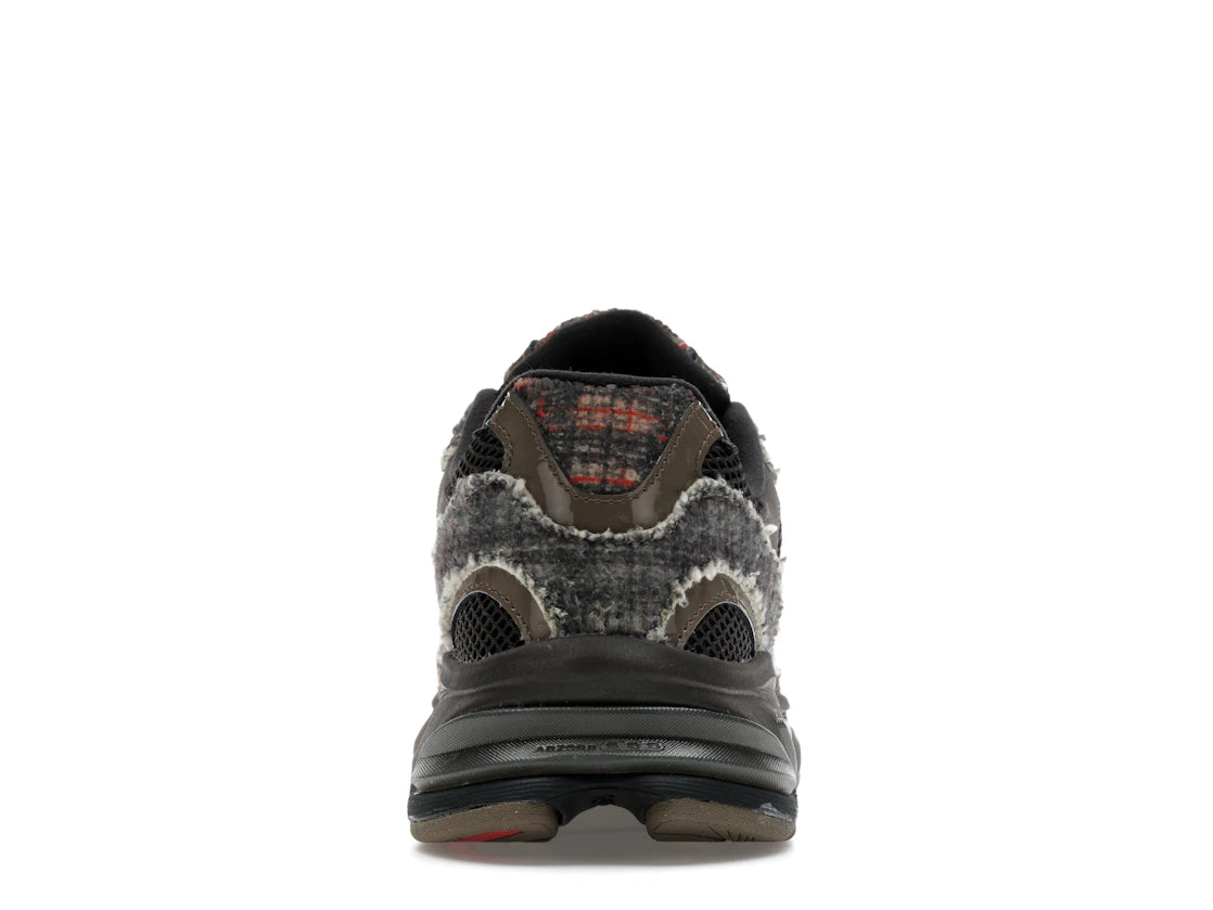 794827 New Balance 2010 Joe Freshgoods Hand-Me-Downs