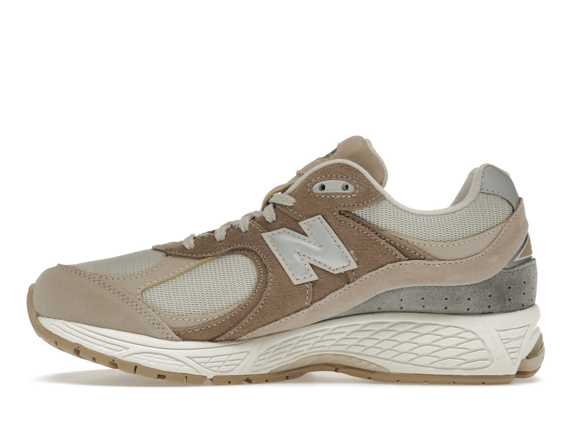 437355 New Balance 2002R Driftwood Sandstone