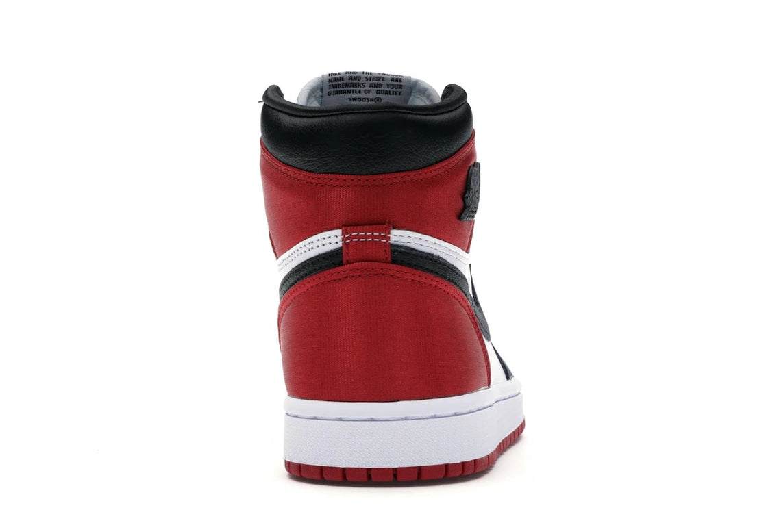 541467 Wmns Air Jordan 1 Retro High 'Satin Black Toe'