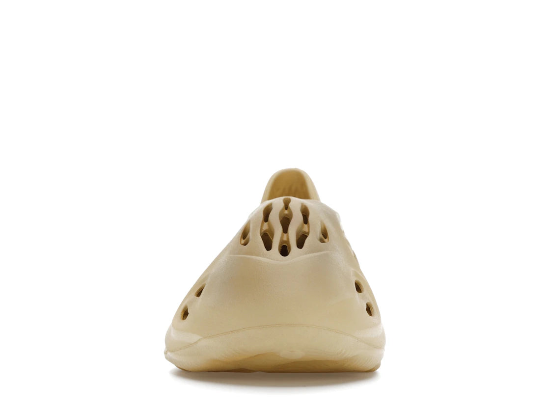 281520 Yeezy Foam RNR 'Desert Sand'