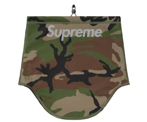 Supreme WINDSTOPPER Neck Gaiter 'Woodland Camo'