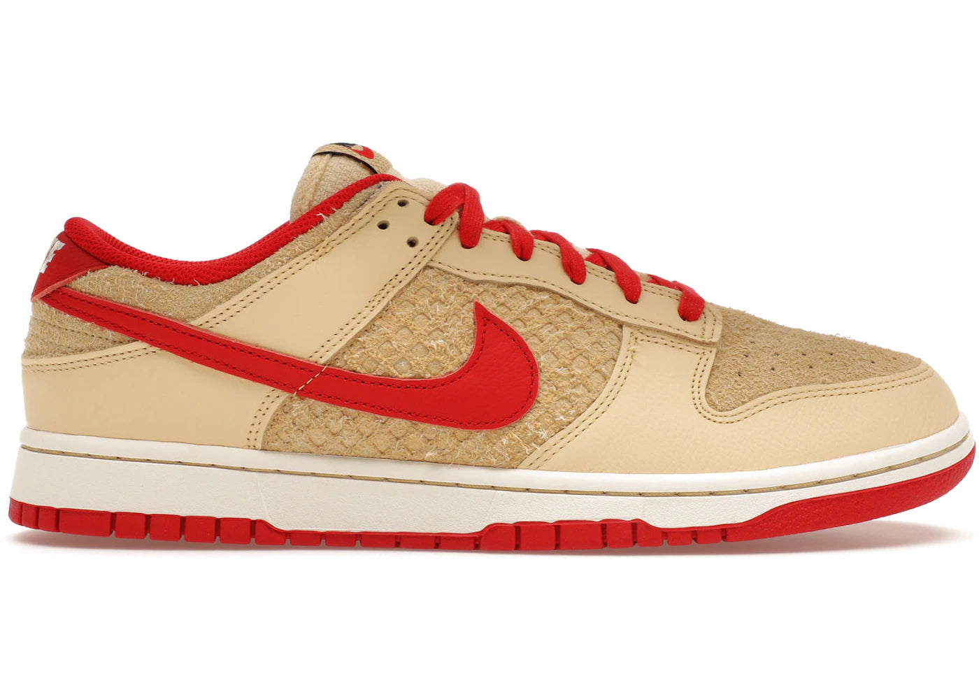SP13460 Nike Dunk Low Retro SE Strawberry Waffle