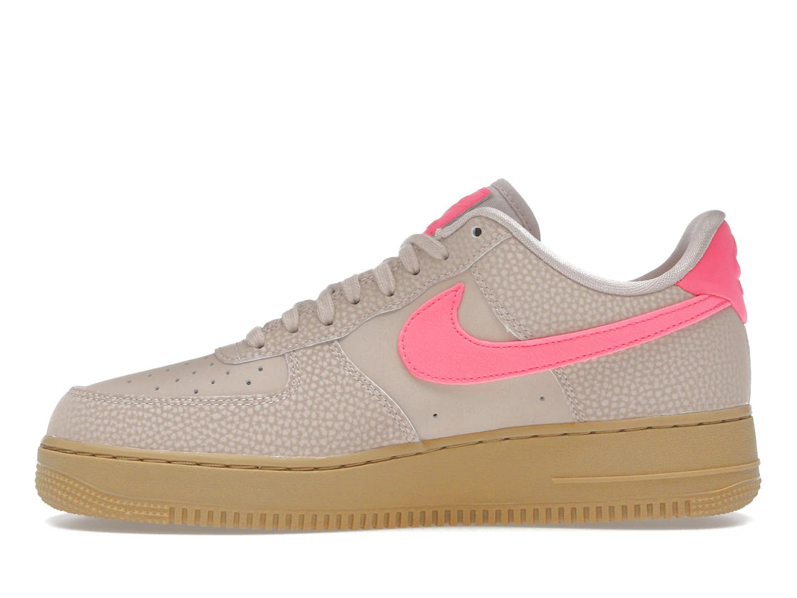 820712 Nike Air Force 1 Low '07 Particle Beige Hyper Pink (Women's)