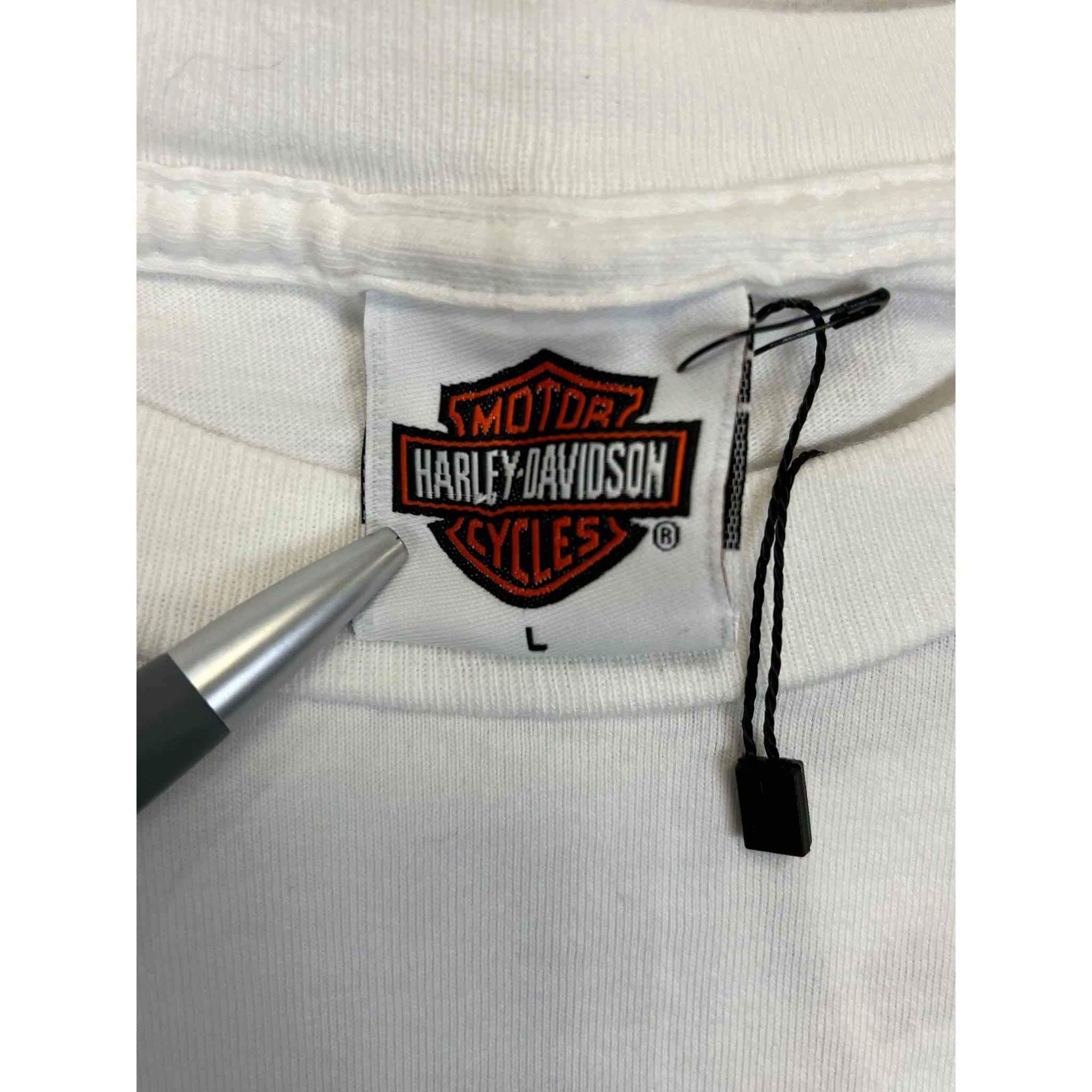271338 (2005) Harley Davidson in the Bahamas Motorcycle T-Shirt