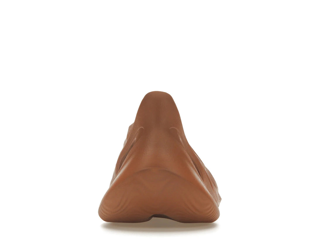 625347 adidas Yeezy Foam RNR Clay Red