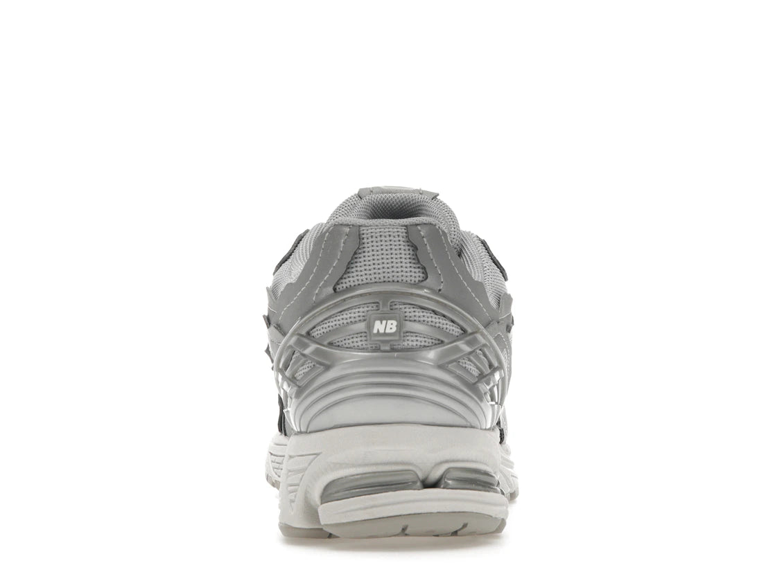 261328 New Balance 1906D Protection Pack Silver Metallic