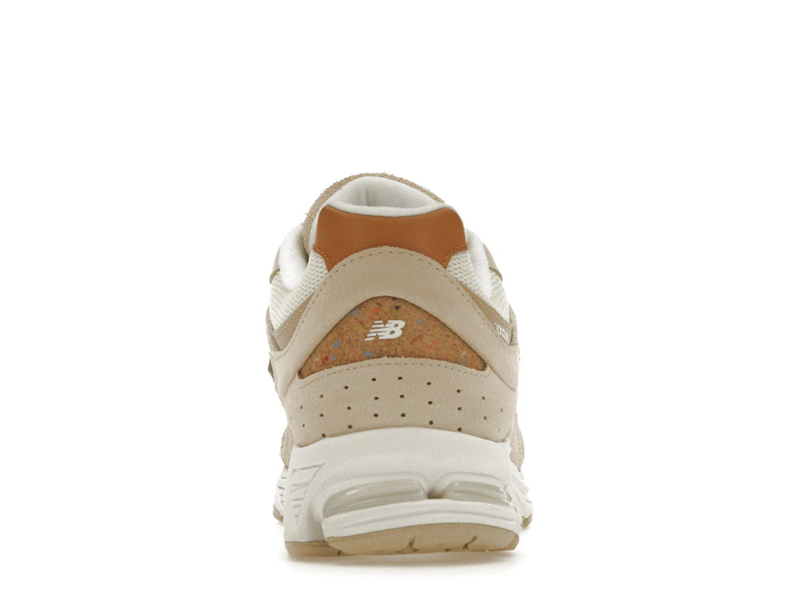 323111 New Balance 2002R Sandstone