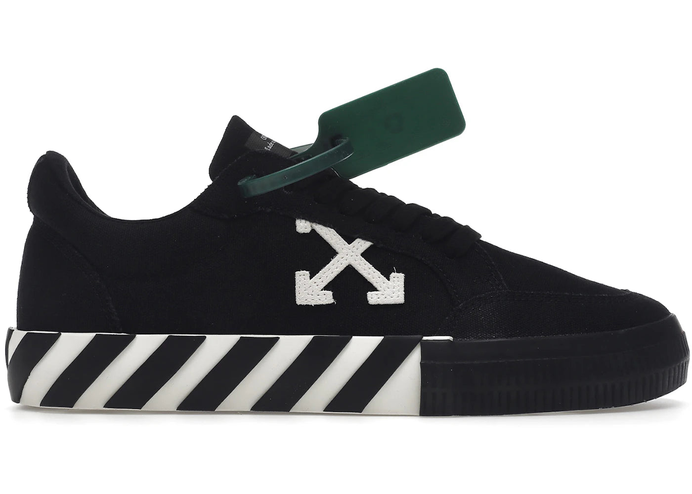 820711 OFF-WHITE Vulc Low Canvas Black White