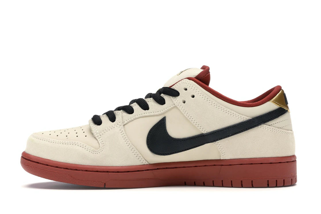 635018 Nike SB Dunk Low Pro Hennessy