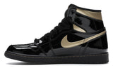 Air Jordan 1 Retro High OG 'Black Metallic Gold'