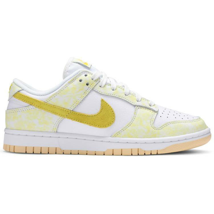 Wmns Dunk Low OG Yellow Strike