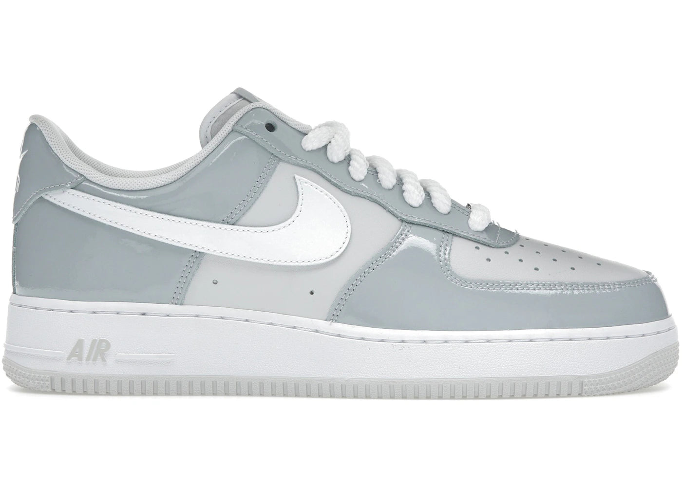621765 Nike Air Force 1 Low '07 LV8 Wolf Grey Vast Grey White