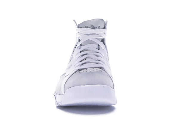 Jordan 7 Retro Pure Platinum