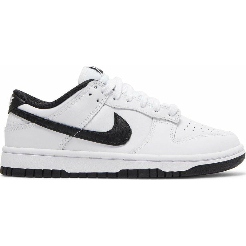 Wmns Dunk Low 'White Black'