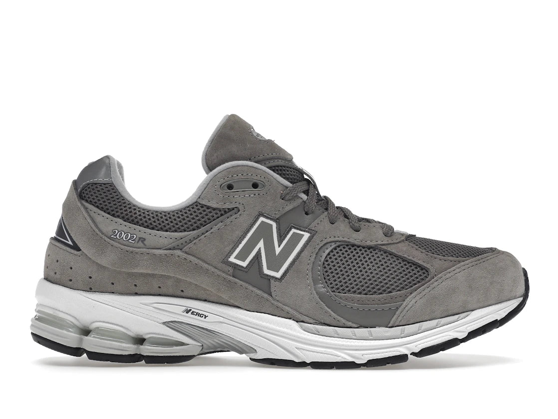 823555 New Balance 2002R Grey White