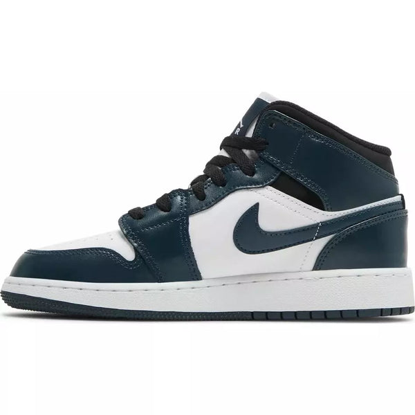 Air Jordan 1 Mid GS 'Armory Navy'