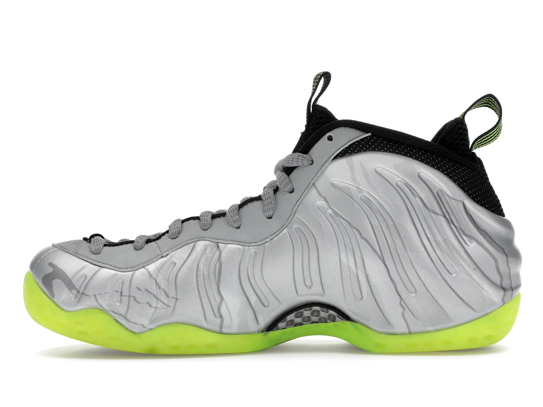 SP16750 Nike Air Foamposite One Silver Volt Camo