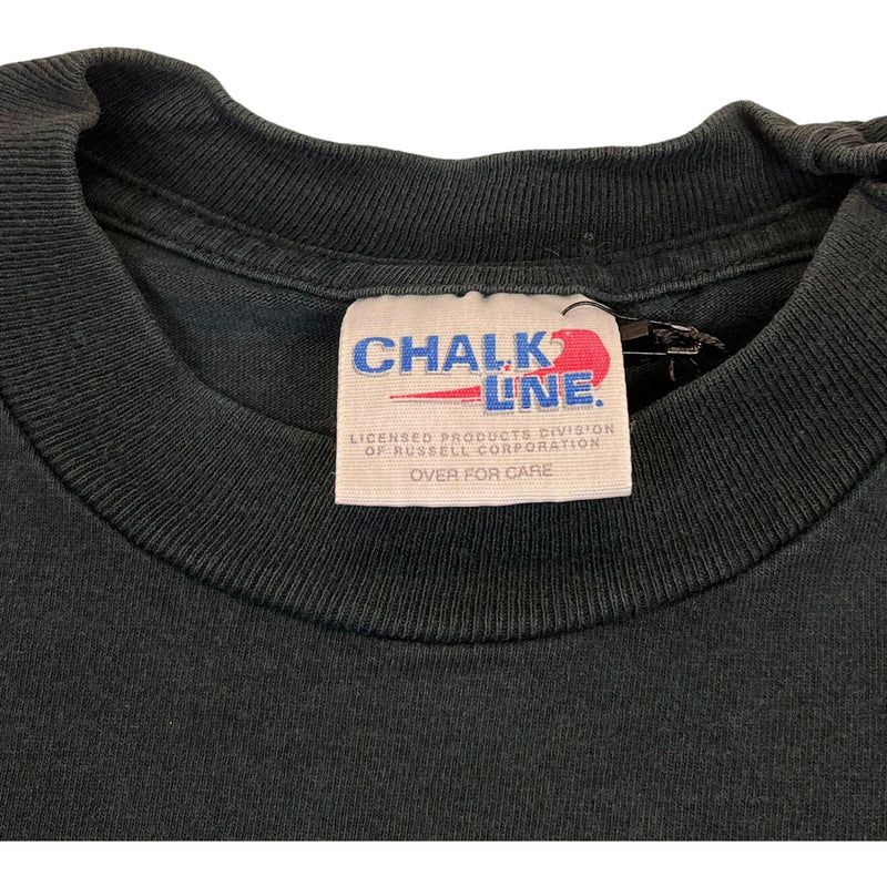 (90s) Pittsburgh Steelers NFL 1996 Helmet Chalk Line T-Shirt