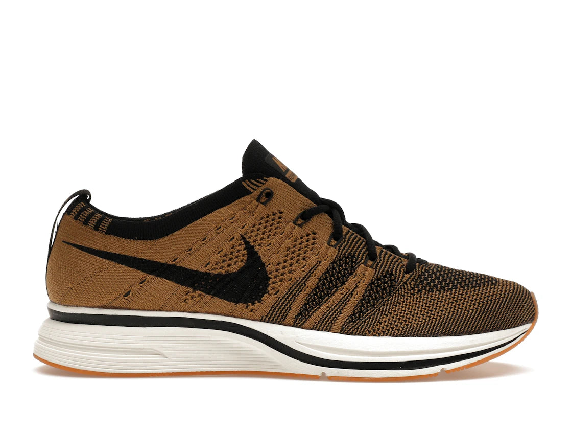 780528 Nike Flyknit Trainer Golden Beige