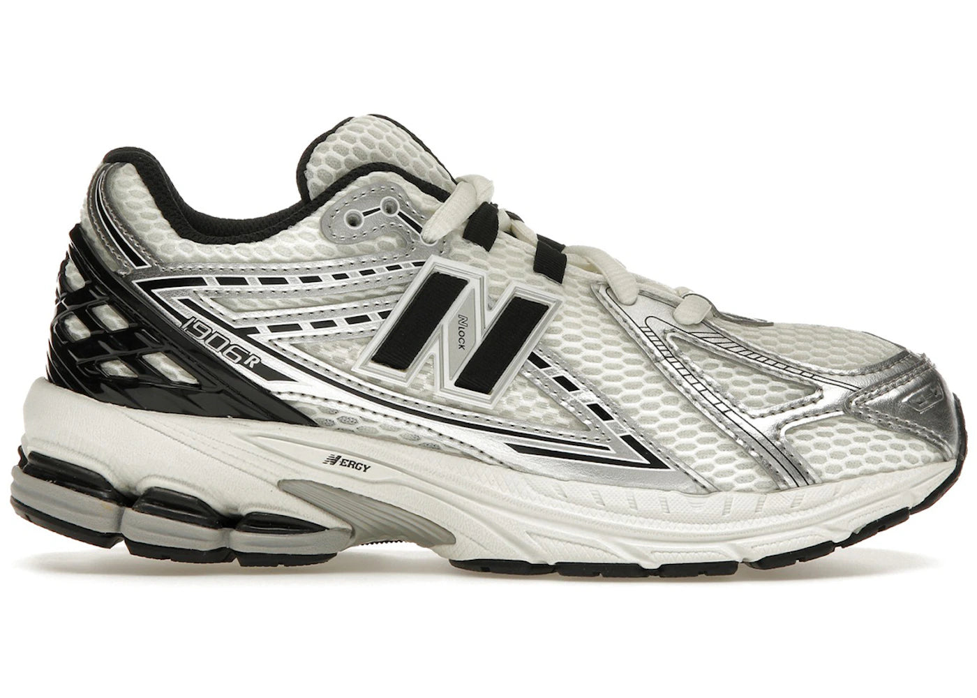 SP10826 New Balance 1906R Silver Metallic Black (GS)