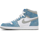 Air Jordan 1 Retro High OG 'Hyper Royal'