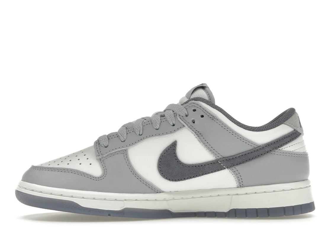 437356 Nike Dunk Low SE Light Carbon