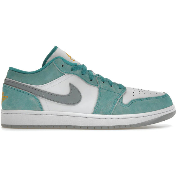 Jordan 1 Low SE New Emerald