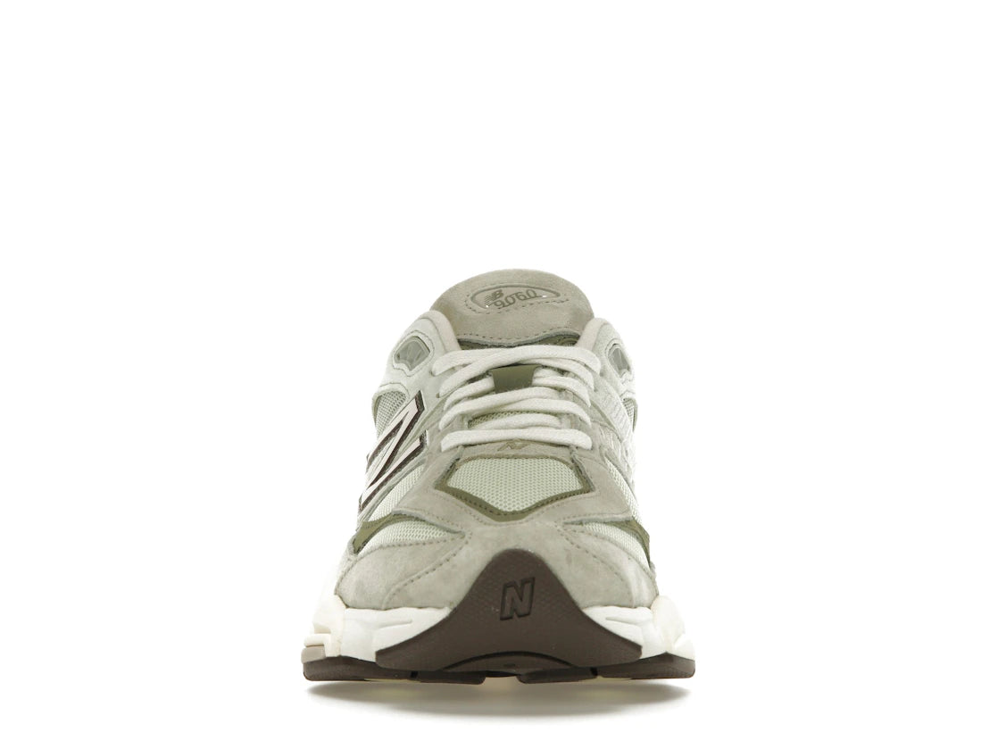 385706 New Balance 9060 Olivine