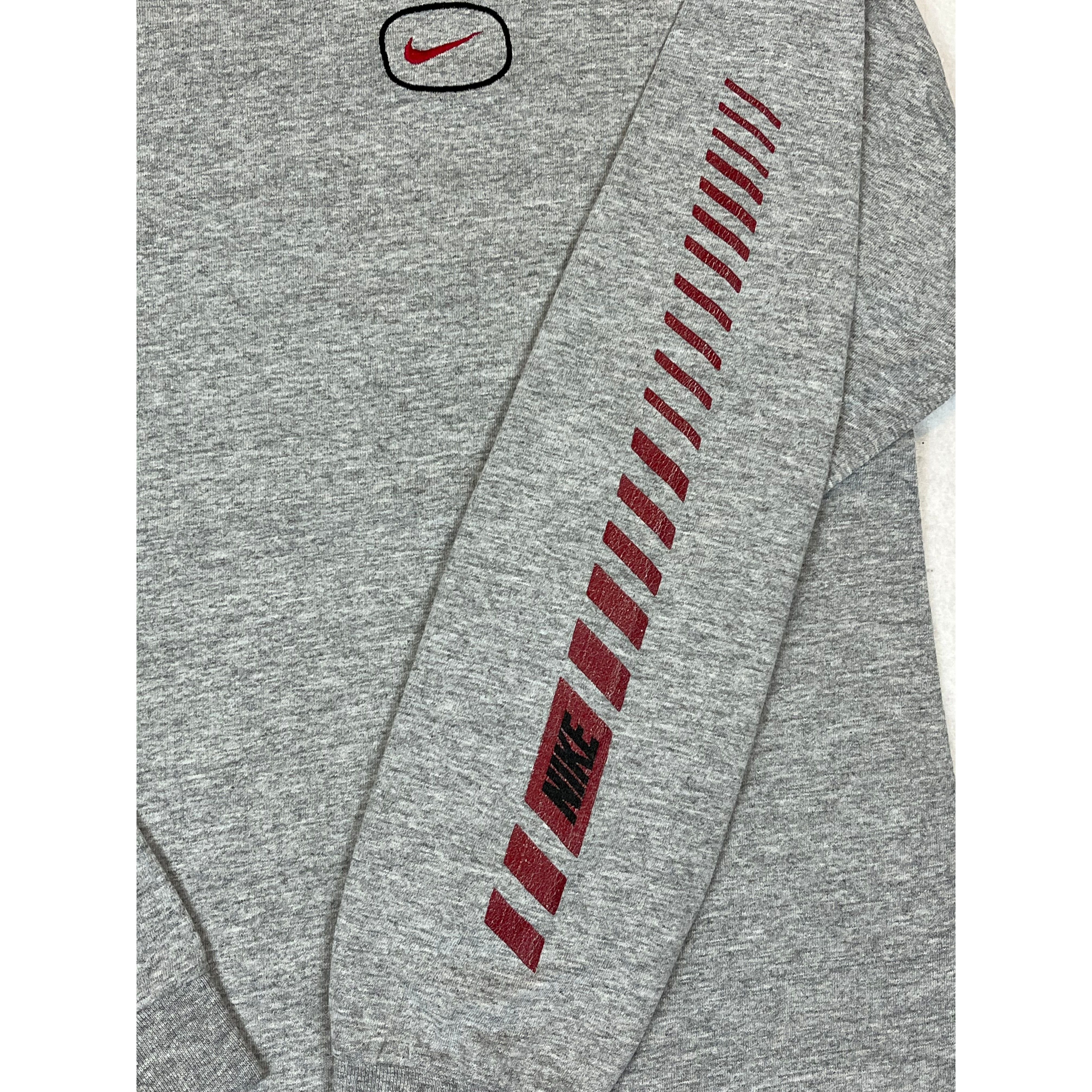 268222 (00s) Nike Swoosh Embroidered Gray Long Sleeve