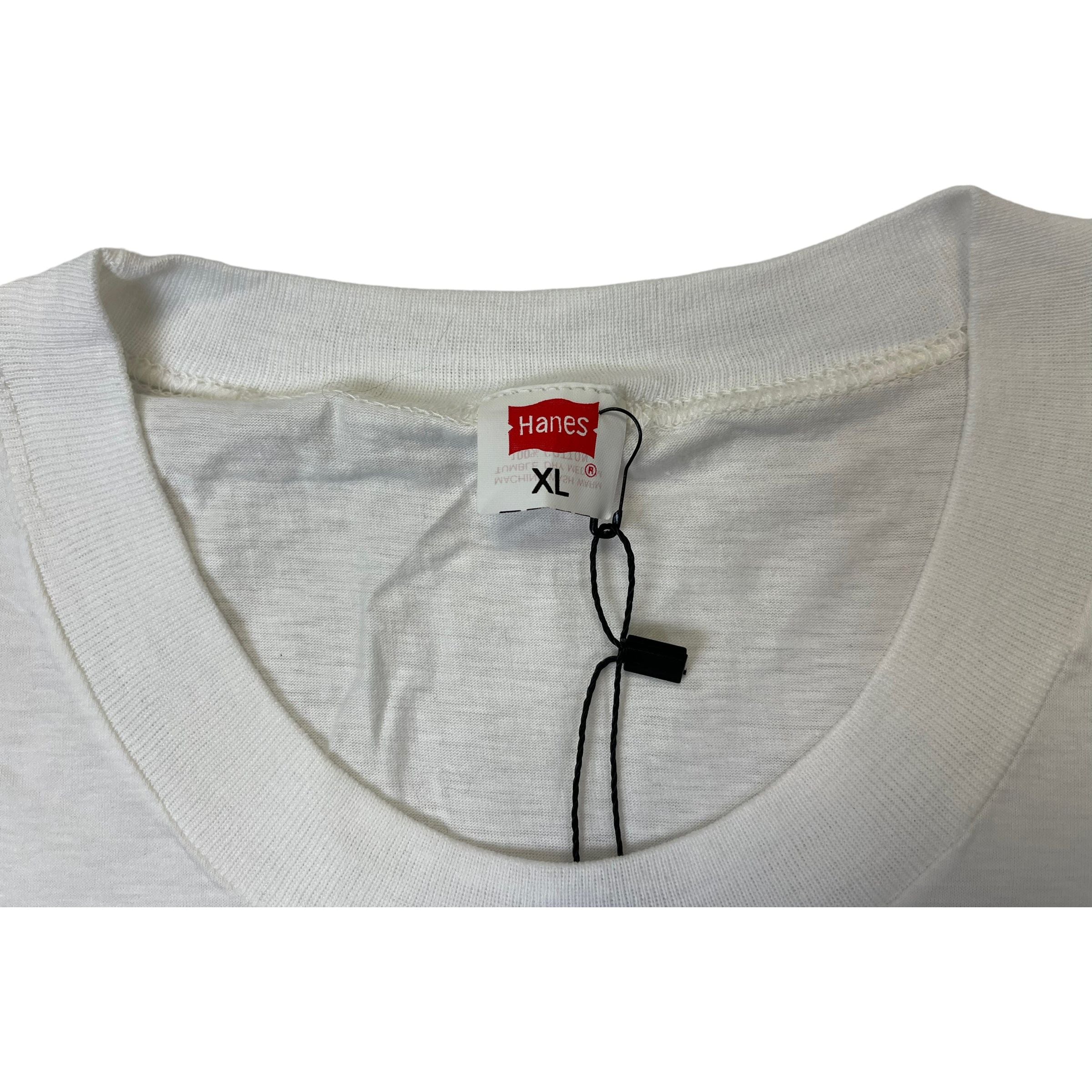 272922 (80s) Bahamas Flamingo Beach Club Vacation Graphic T-Shirt