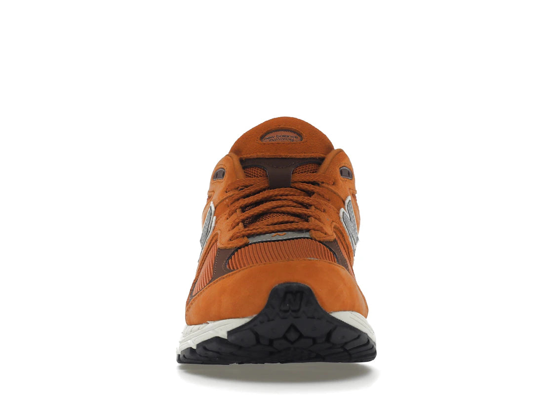 811596 New Balance 2002R Rust Oxide
