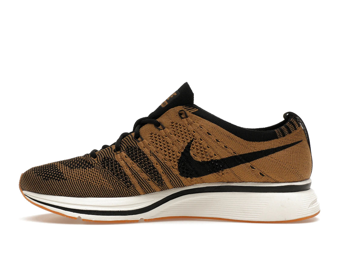 780528 Nike Flyknit Trainer Golden Beige