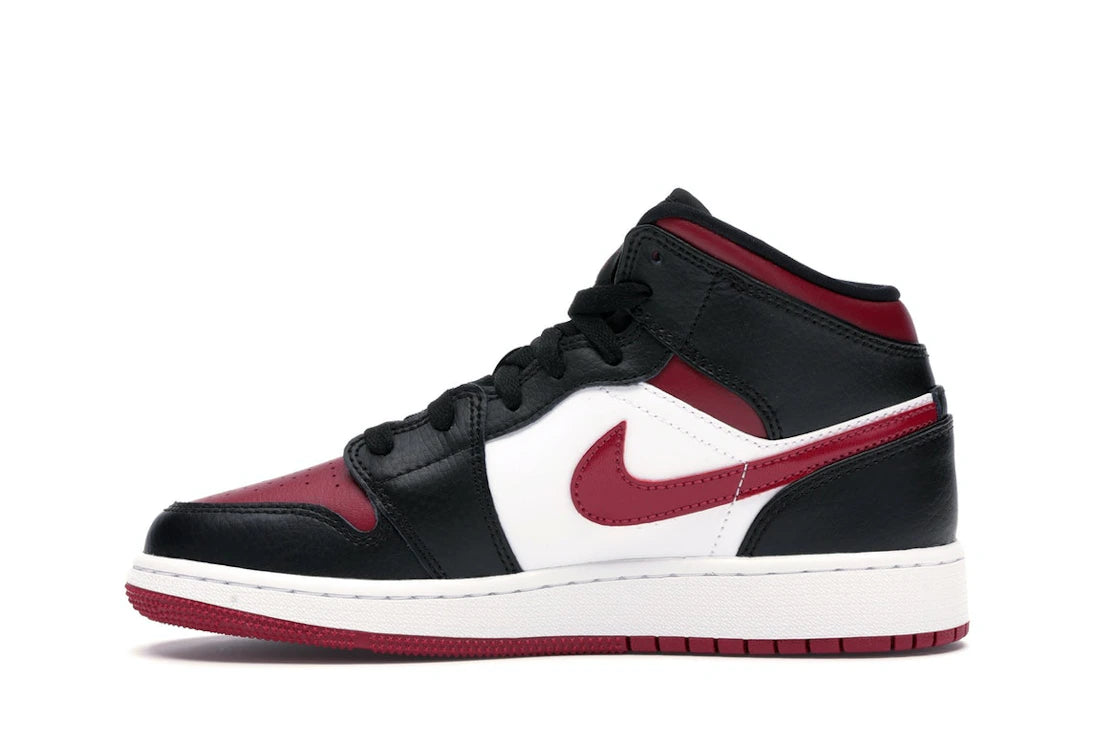 SP13432 Jordan 1 Mid Bred Toe (GS)