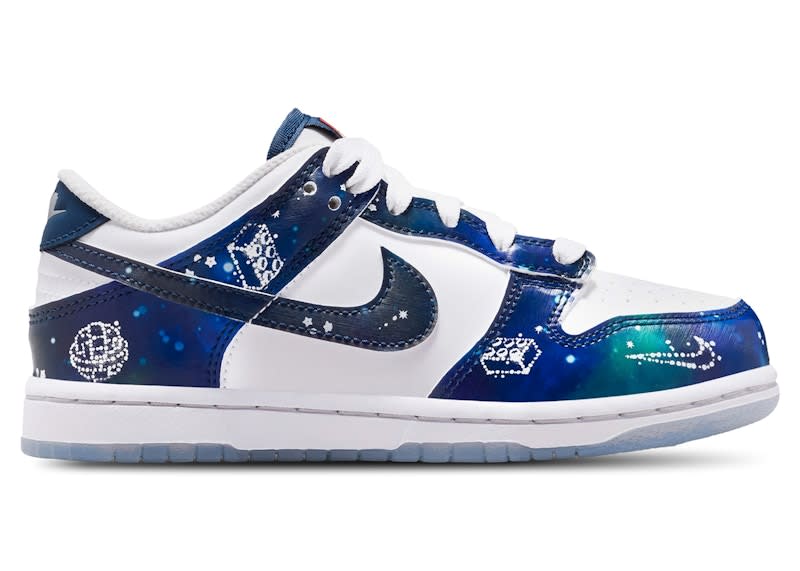 SP11220 Nike Dunk Low LEGO Galaxy (PS)