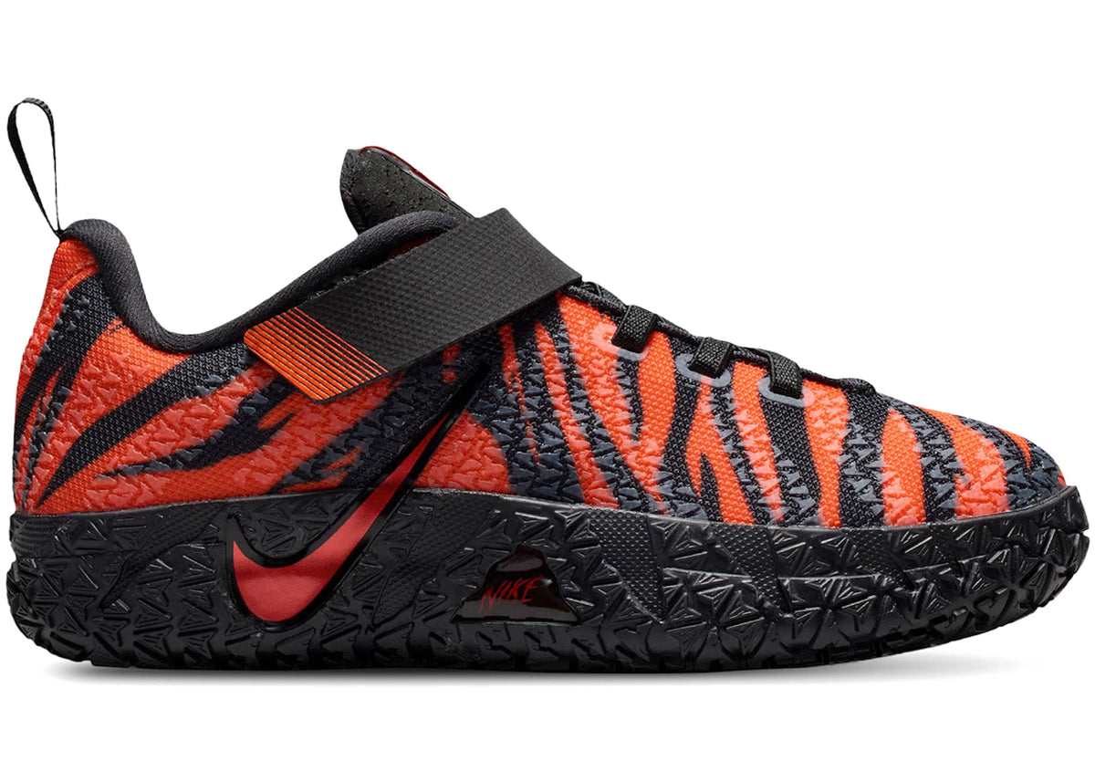 https://images.stockx.com/images/nike-ja-3-animal-pack-tiger-ps.jpg?fit=fill&bg=FFFFFF&w=700&h=500&fm=webp&auto=compress&q=90&dpr=2&trim=color&updated_at=1782333093