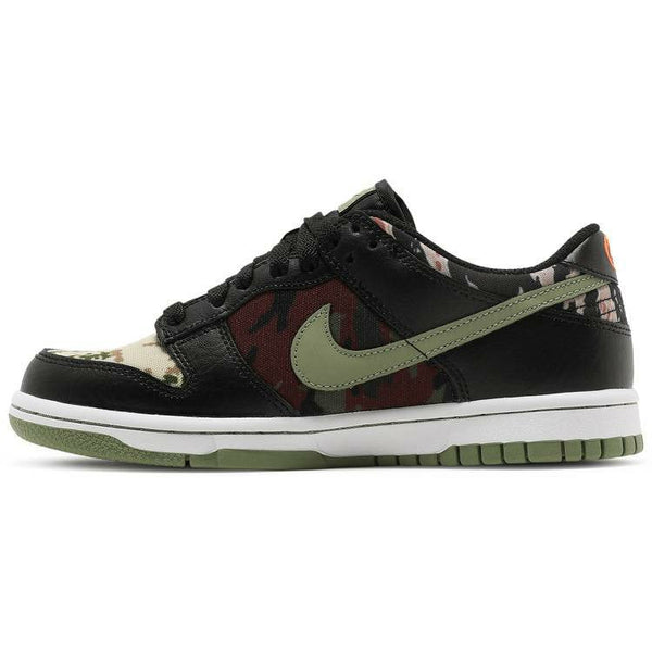 Dunk Low SE GS 'Black Multi-Camo'