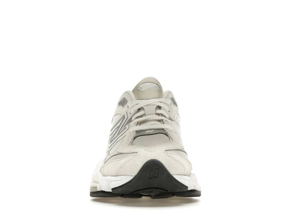 258155 New Balance 9060 Sea Salt Moonbeam