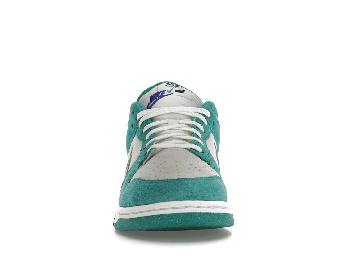 620704 Nike Dunk Low SE 85 Neptune Green (Women's)