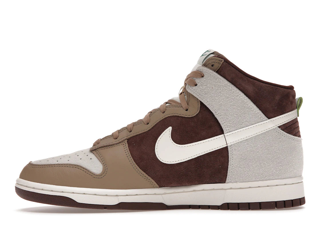 436907 Nike Dunk High 'Light Chocolate'