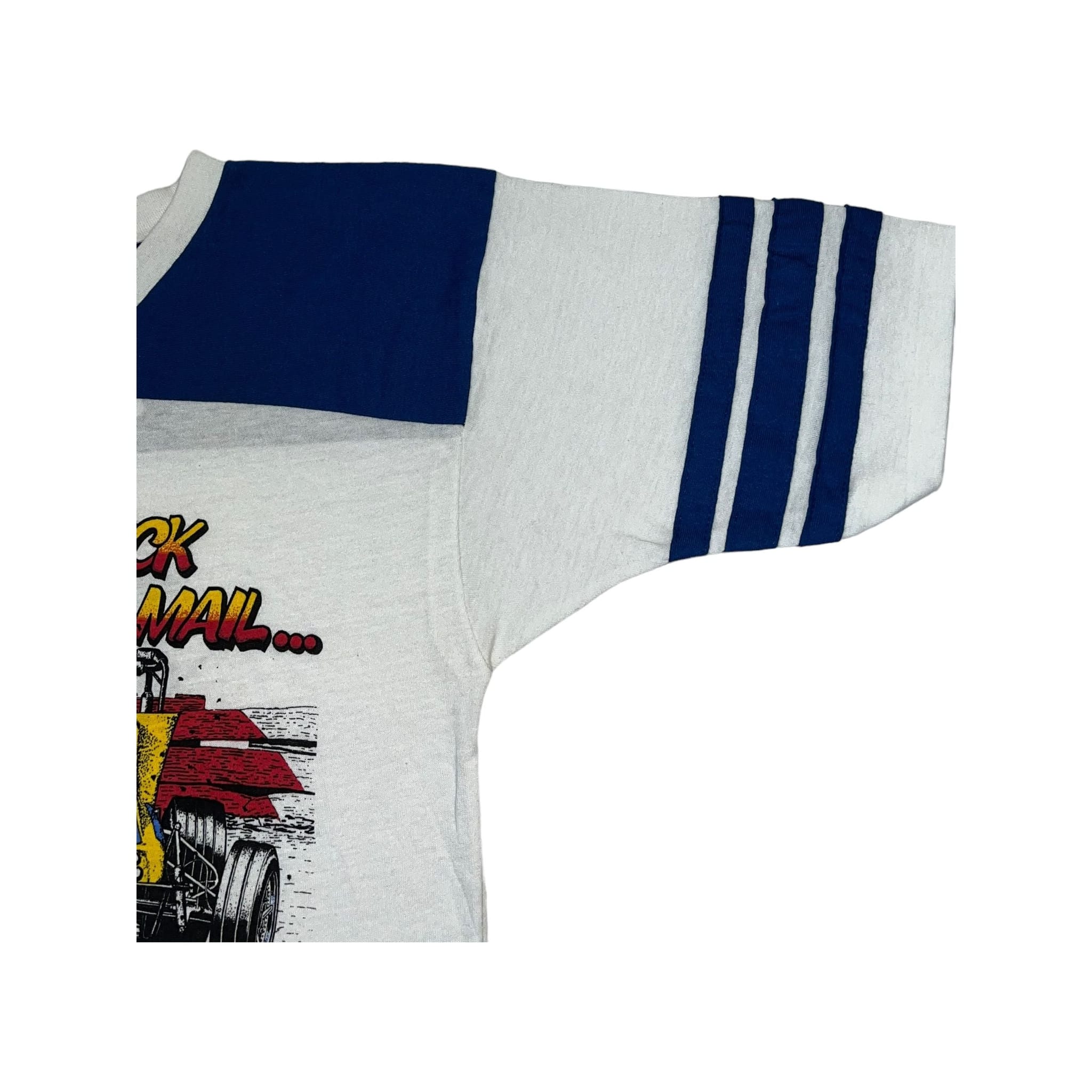 268899 (1984) Sprint Car Dirt Track Mail Racing Pun Jersey T-Shirt