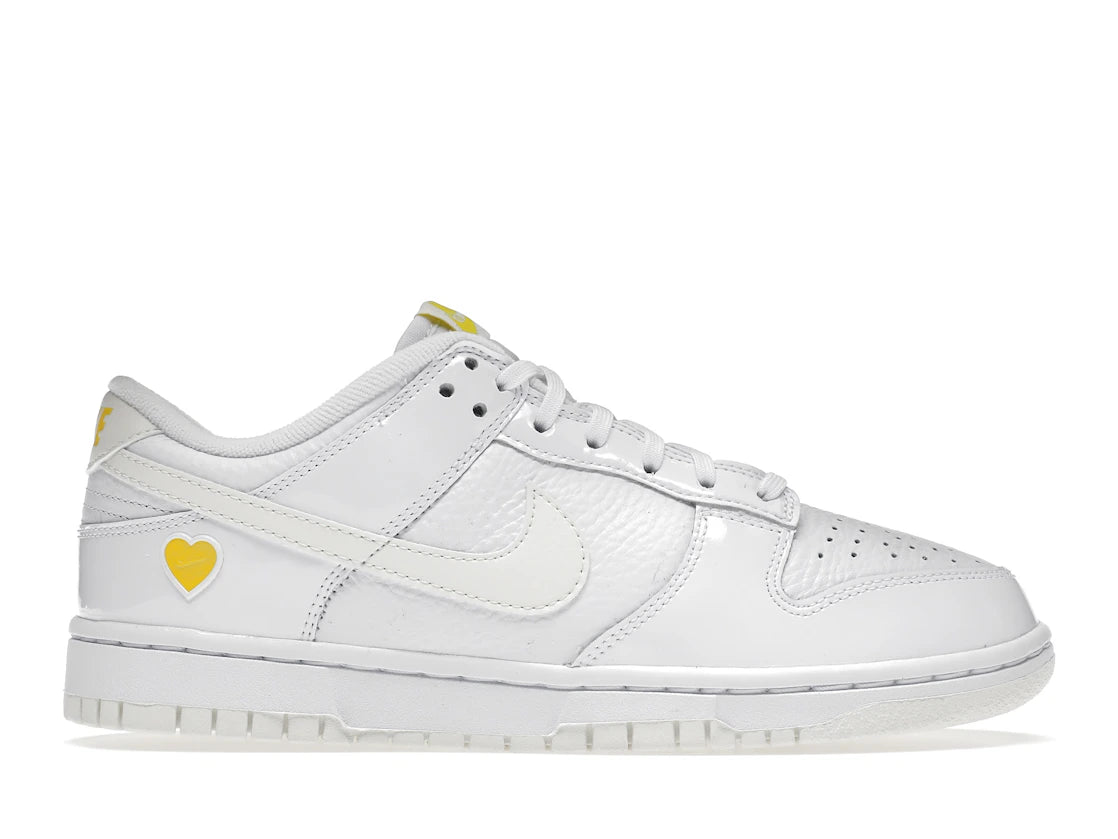 322868 Wmns Dunk Low 'Valentine's Day - Yellow Heart'