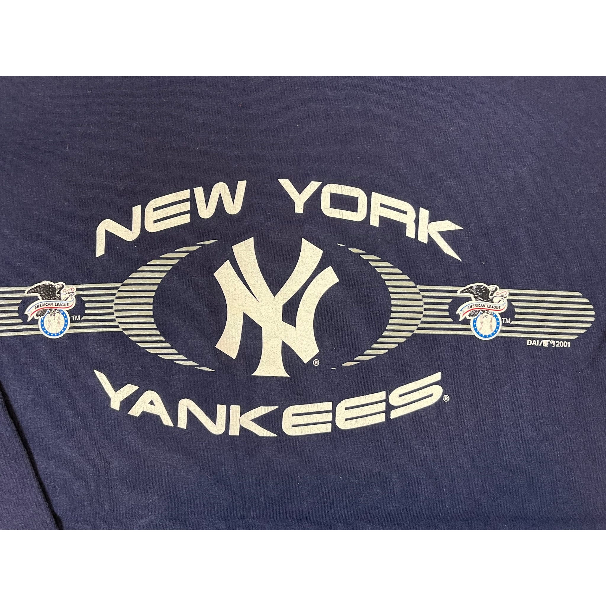259906 (2001) New York Yankees American League Long Sleeve