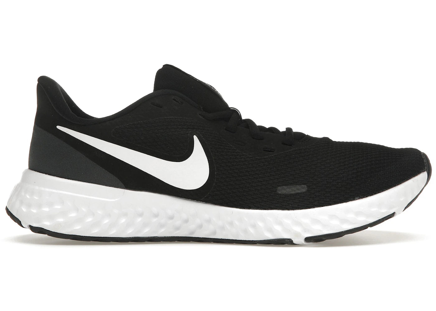 462821 Nike Revolution 5 Black/White