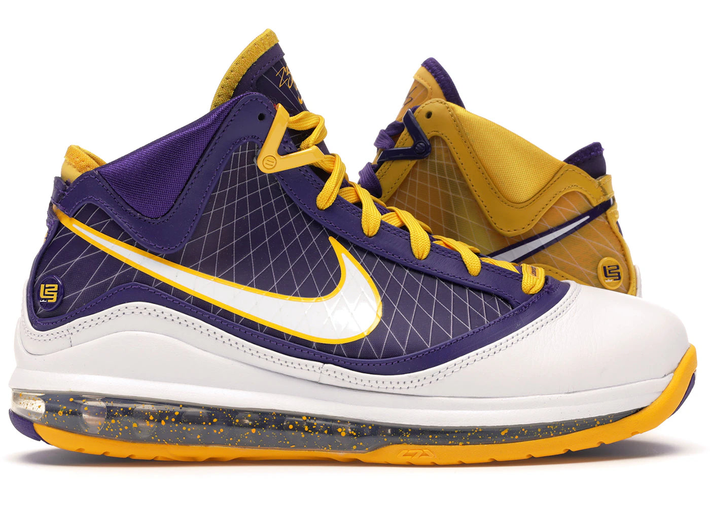 SP14701 Nike LeBron 7 Media Day