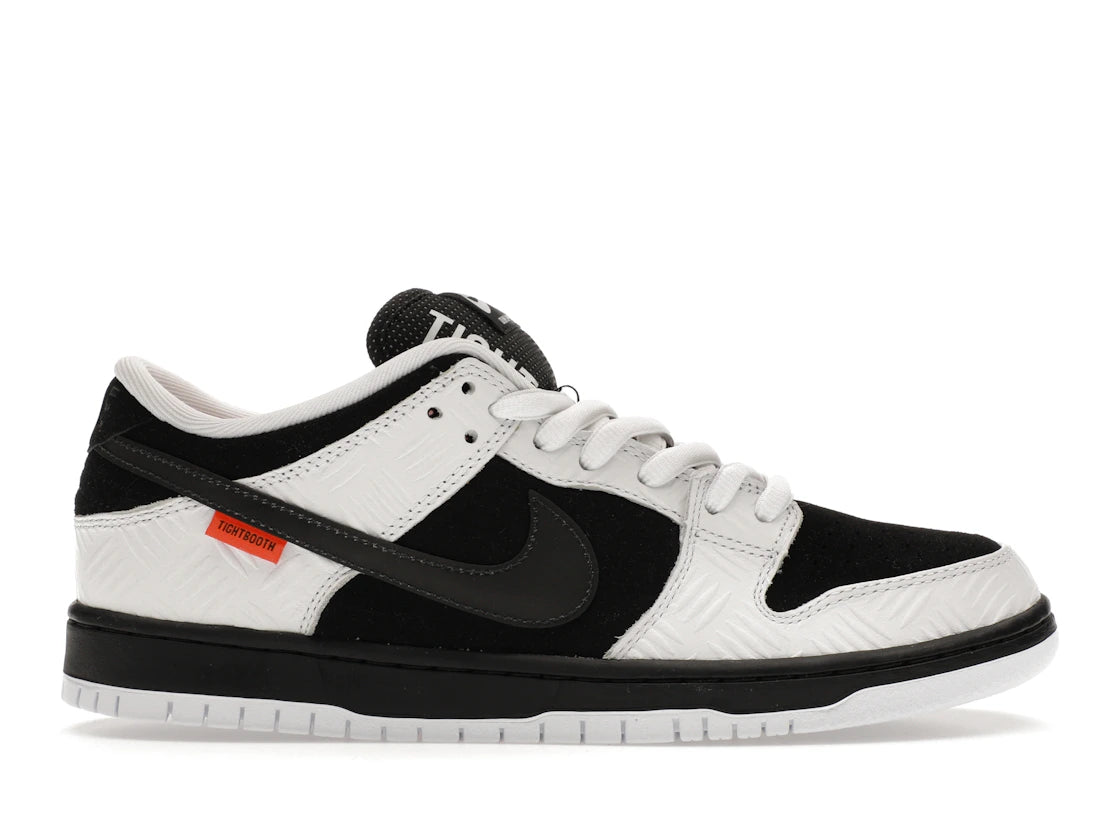 669208 Nike SB Dunk Low TIGHTBOOTH