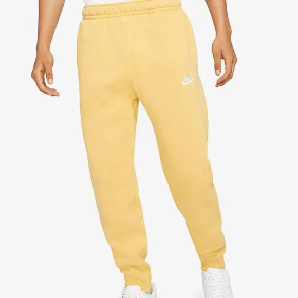 Nike Men's Sportswear Club Fleece Joggers Saturn Gold