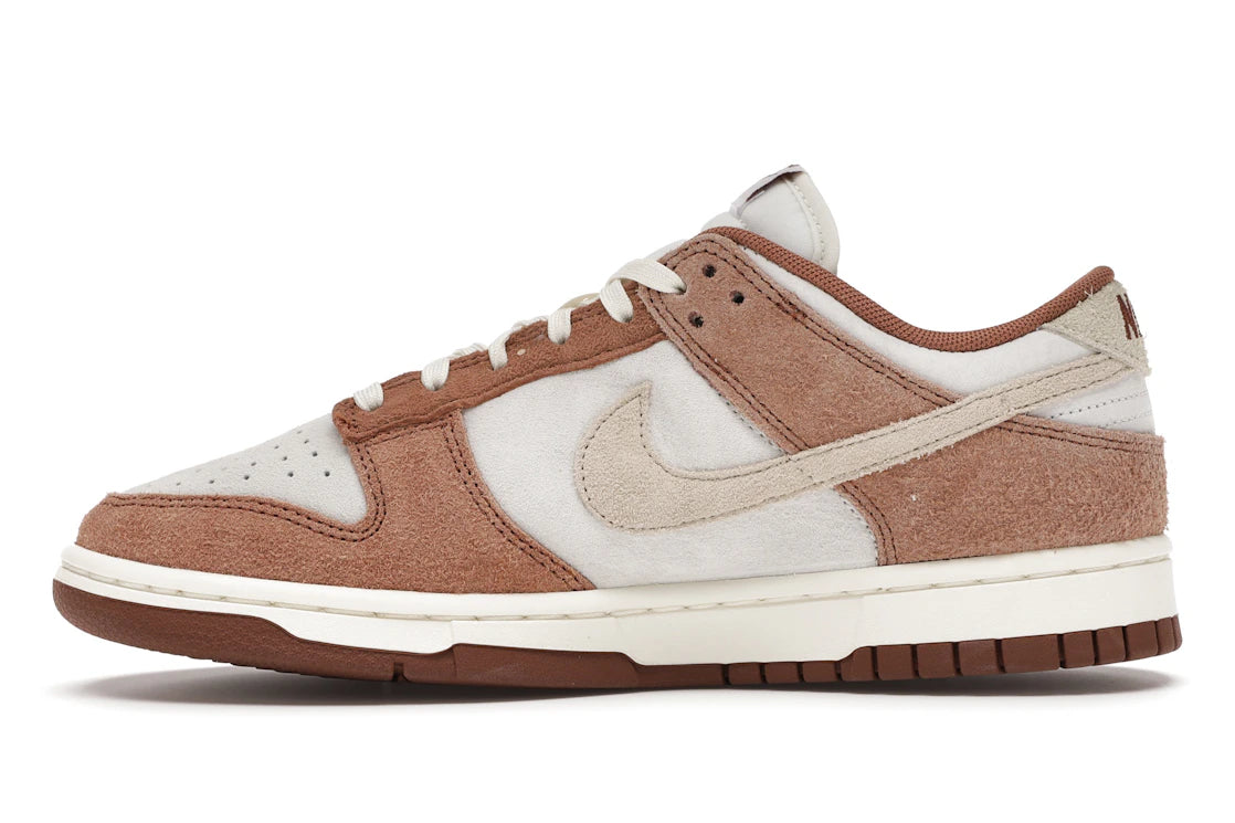 786072 Nike Dunk Low Medium Curry