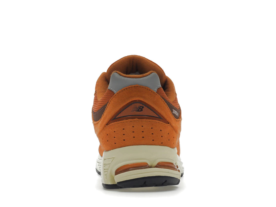811596 New Balance 2002R Rust Oxide